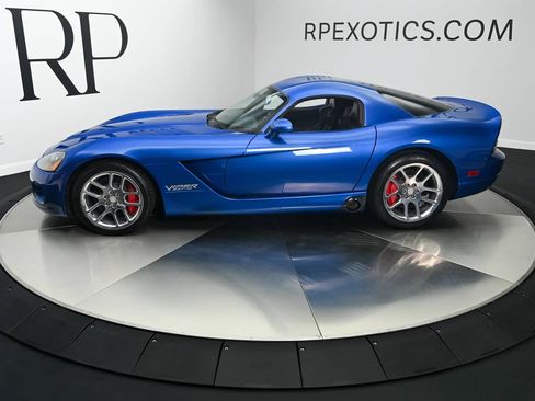 Used 2006 Dodge Viper SRT-10 RWD image 3