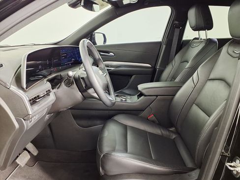 Certified 2024 Cadillac XT4 Premium Luxury image 17