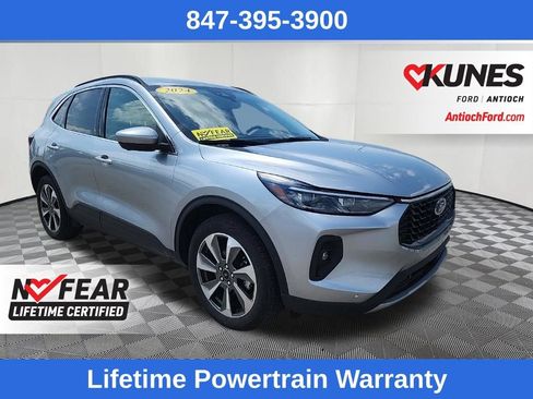 Certified 2024 Ford Escape Platinum AWD/4WD image 1
