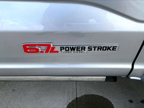 Used 2024 Ford F450 Limited image 19