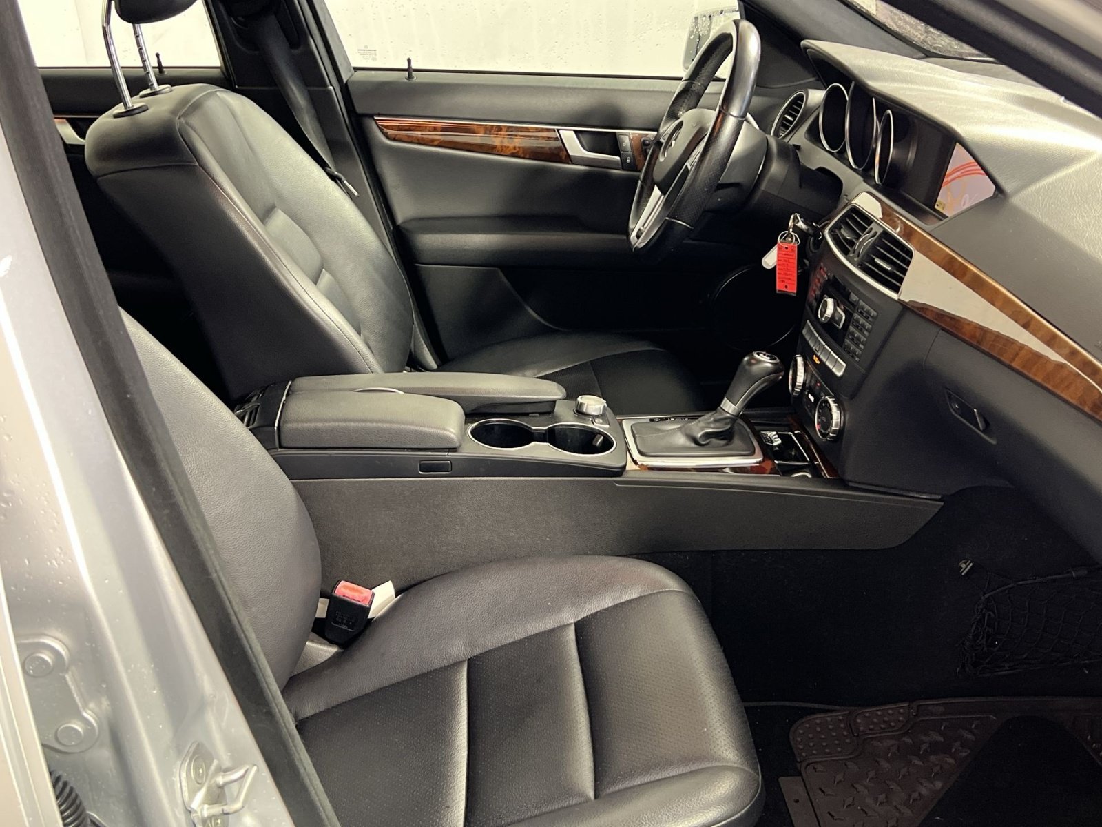 Used 2012 Mercedes-Benz C 300 4MATIC Sedan image 28