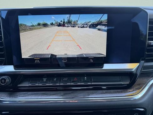 Used 2024 Chevrolet Silverado 2500 LTZ image 23