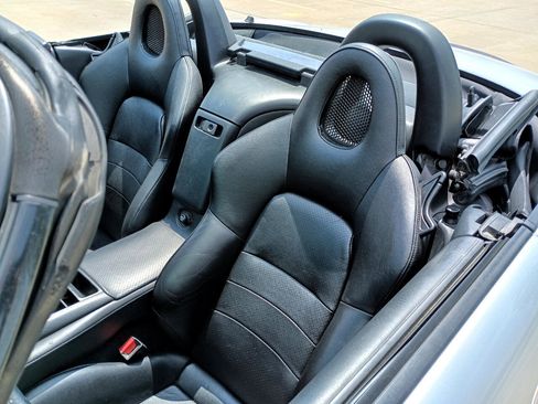 Used 2002 Honda S2000 image 15