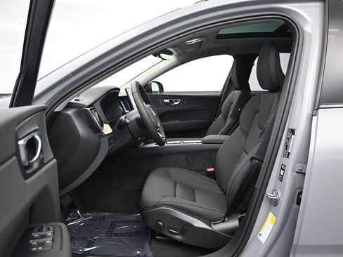 New 2026 Volvo XC60 T8 Plus w/ Protection Package Premier AWD/4WD image 22