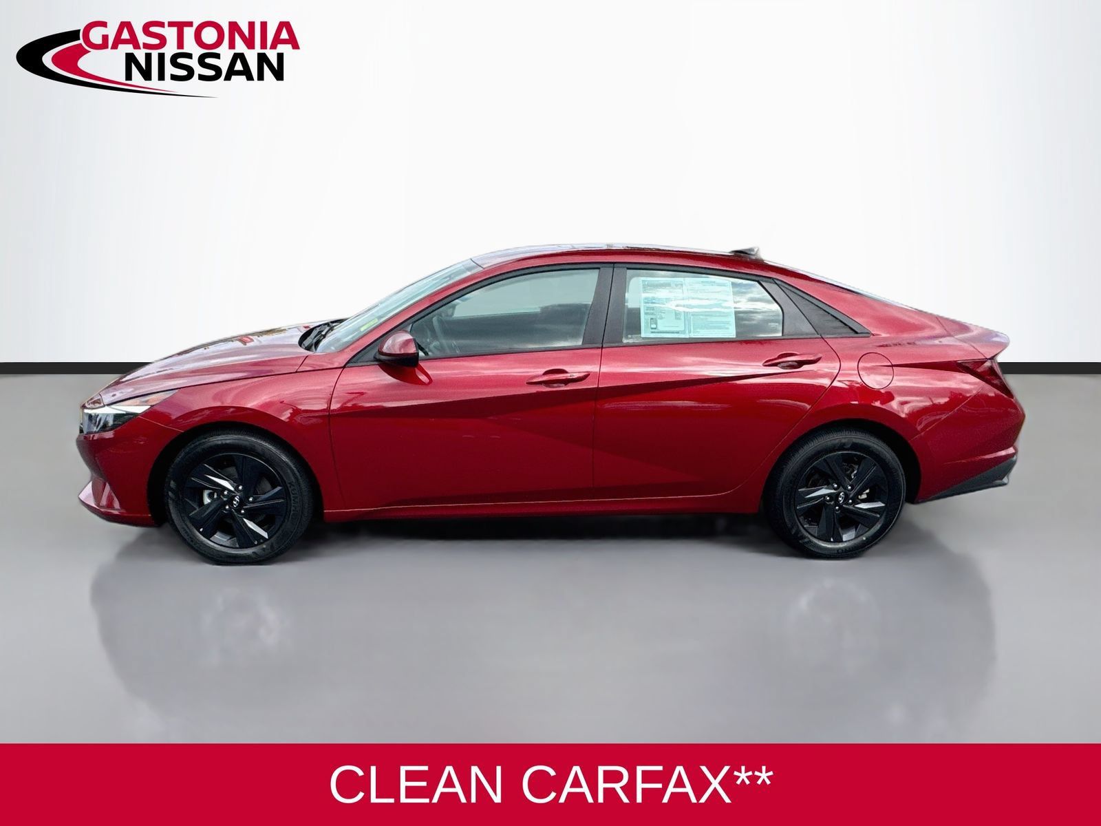 Used 2023 Hyundai Elantra SEL FWD image 5