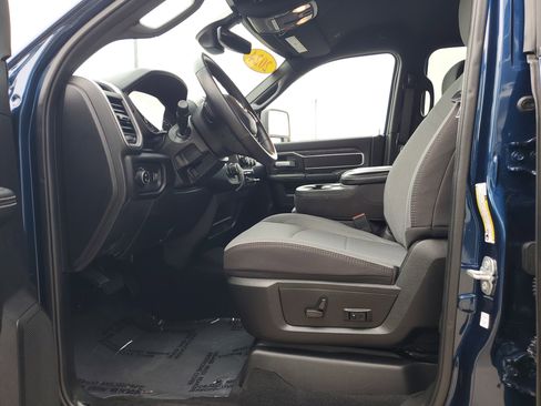 Used 2024 RAM 2500 Big Horn w/ Bed Utility Group image 8