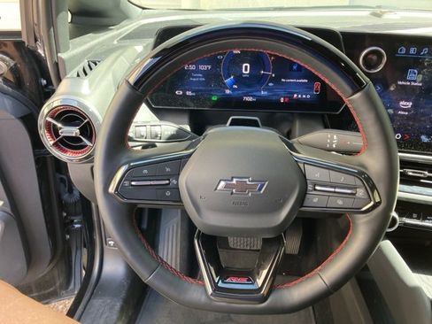 Used 2024 Chevrolet Equinox EV RS image 11