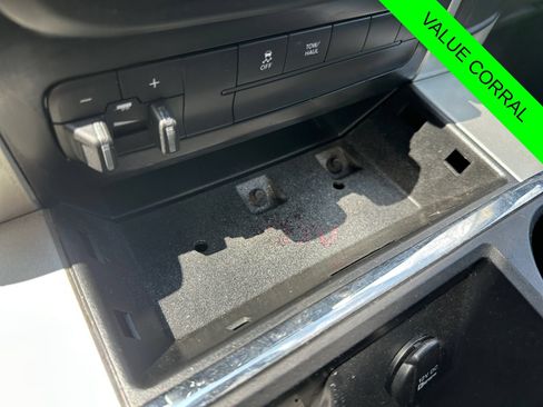 Used 2016 RAM 1500 Express AWD/4WD image 25