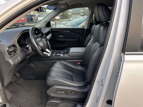 Used 2023 Honda Pilot EX-L image 12