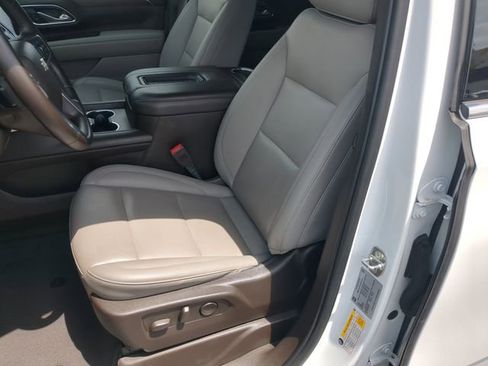 Used 2024 Chevrolet Tahoe LT AWD/4WD image 24