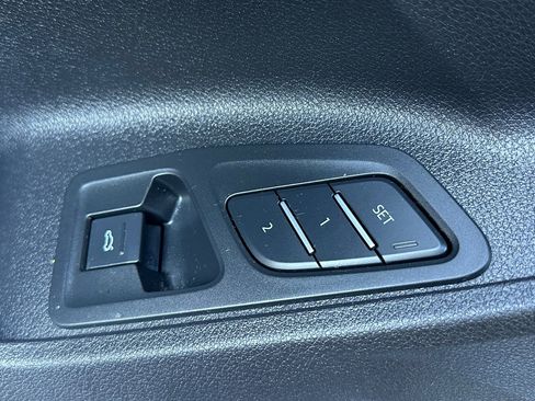 Used 2022 Audi Q3 2.0T Premium w/ Convenience Package image 25