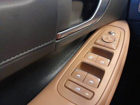Used 2023 Hyundai Sonata Limited FWD image 11