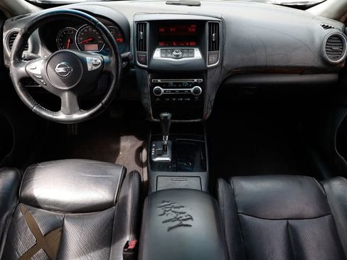 Used 2011 Nissan Maxima 3.5 SV FWD image 2