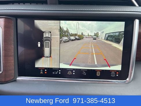 Used 2024 GMC Yukon XL Denali Ultimate AWD/4WD image 22