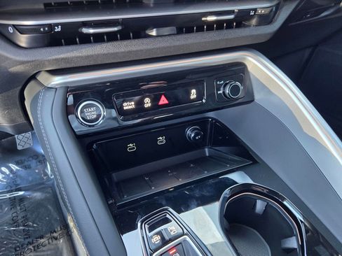New 2025 Audi Q5 Premium AWD/4WD image 22