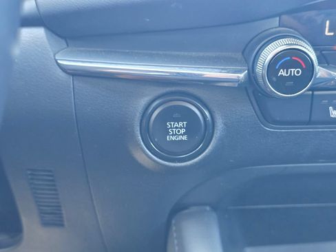 Used 2024 MAZDA MAZDA3 s FWD image 28