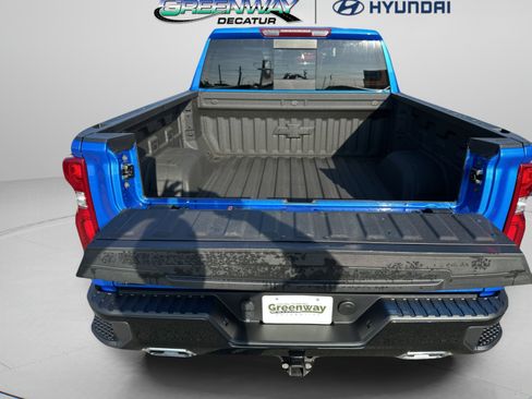 Used 2025 Chevrolet Silverado 1500 LT Trail Boss w/ Convenience Package II AWD/4WD image 20