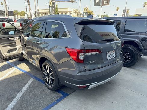 Used 2019 Honda Pilot Touring image 4