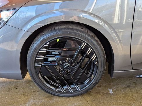 New 2026 Nissan Sentra SR w/ Floor Mat Package image 39