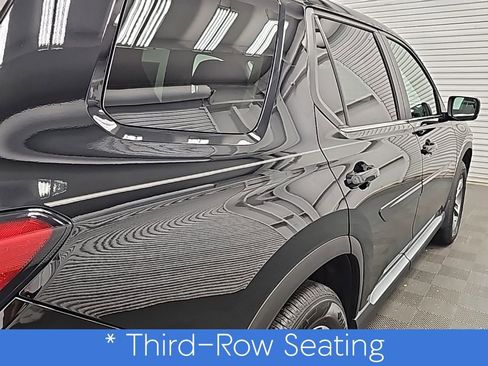 Used 2025 Honda Pilot EX-L image 10