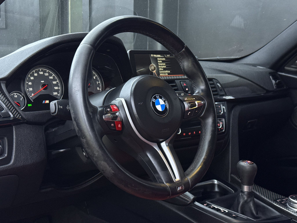 Used 2015 BMW M3 RWD image 9