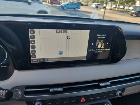 Used 2024 Hyundai Palisade Limited image 34