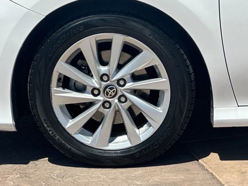 Certified 2021 Toyota Camry LE FWD image 29