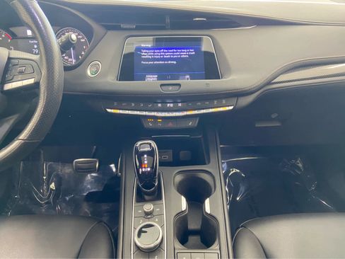 Used 2021 Cadillac XT4 Sport w/ Sun And Sound Package image 20