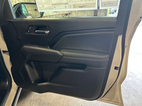 New 2026 GMC Canyon Elevation w/ Convenience Package image 30