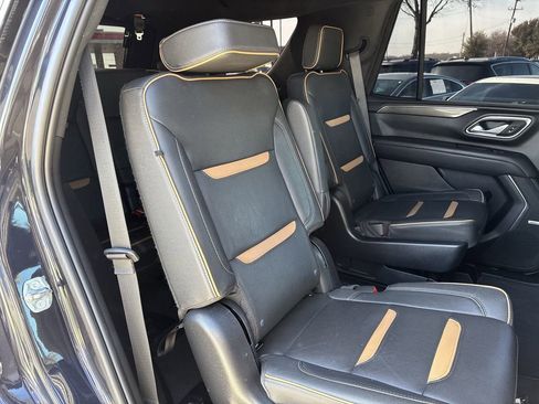 Used 2023 GMC Yukon AT4 w/ AT4 Premium Package image 25