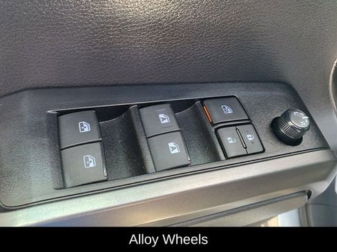 Used 2023 Toyota Tacoma TRD Sport image 19