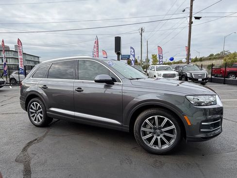 Used 2018 Audi Q7 3.0T Prestige w/ Prestige Package image 9