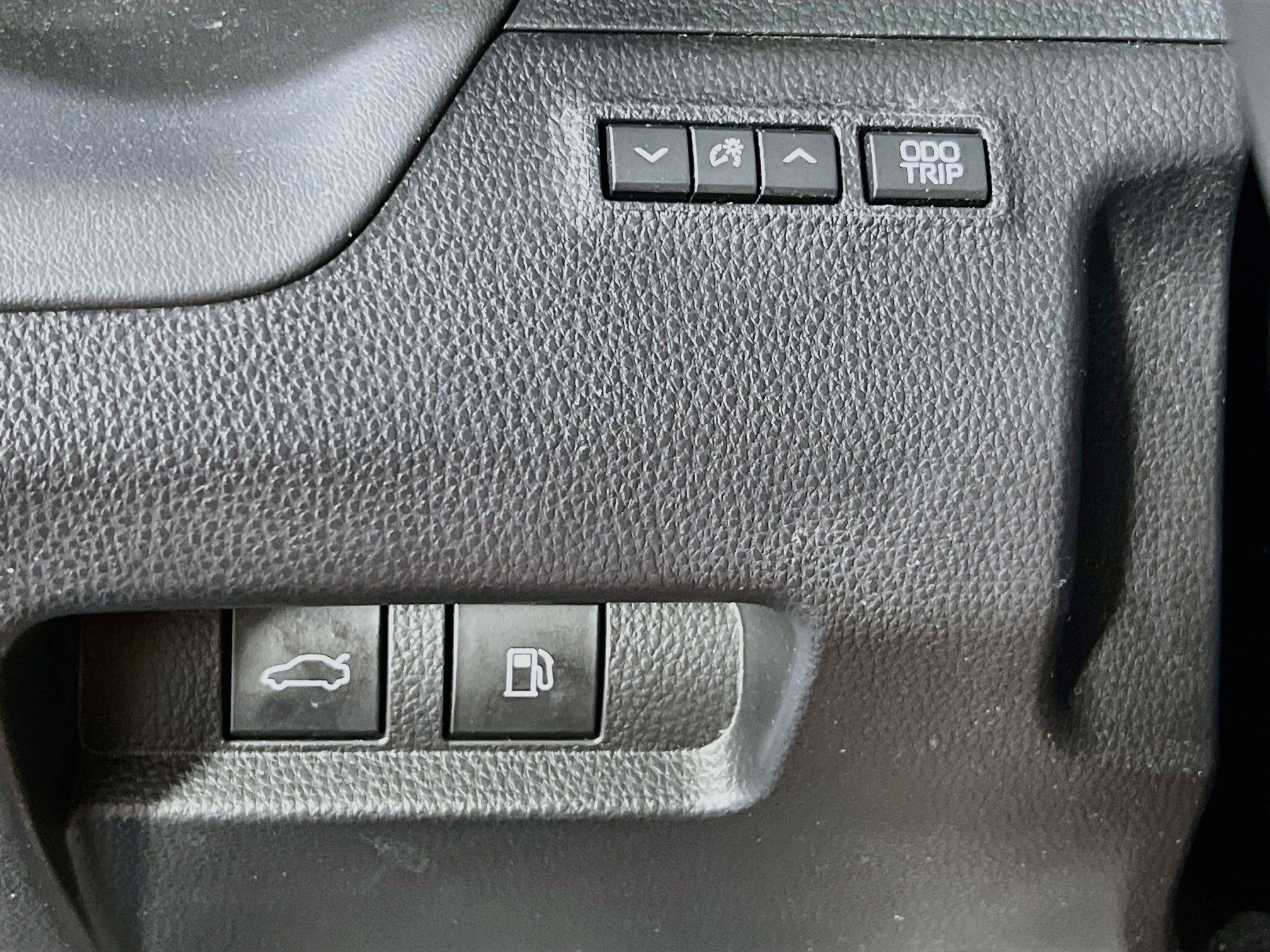 Used 2023 Toyota Crown AWD/4WD image 10