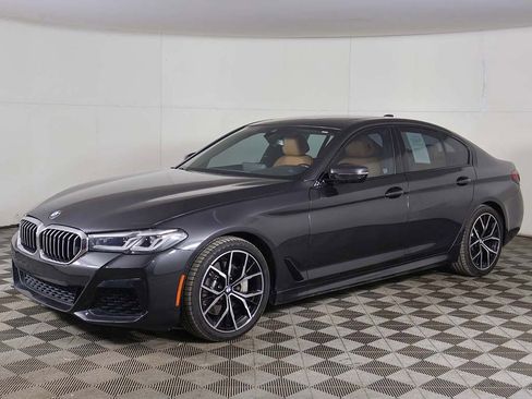 Used 2023 BMW 530i xDrive w/ M Sport Package AWD/4WD image 8