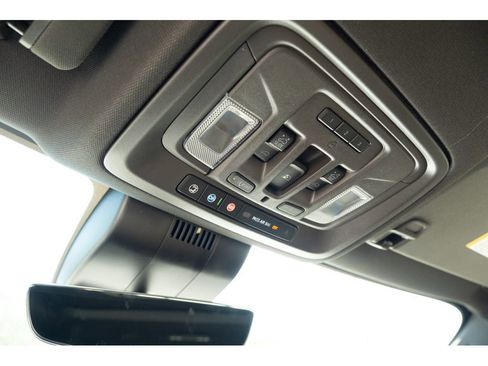 New 2026 GMC Sierra 1500 Denali AWD/4WD image 32