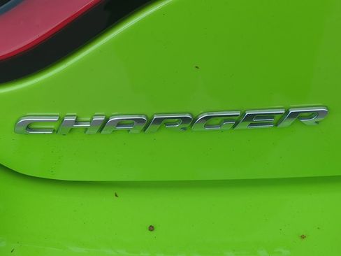 Used 2023 Dodge Charger R/T w/ Plus Group RWD image 32