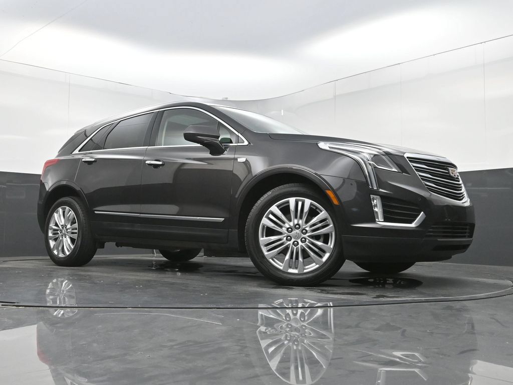 Used 2017 Cadillac XT5 Premium Luxury FWD image 26