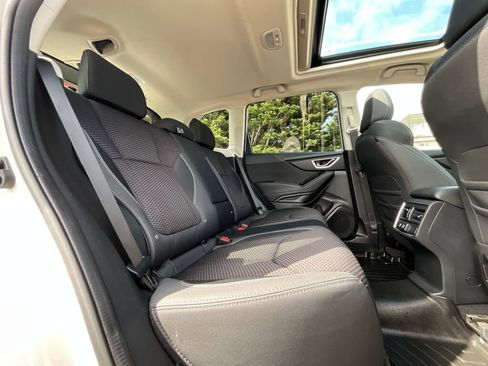 Certified 2022 Subaru Forester Premium AWD/4WD image 15