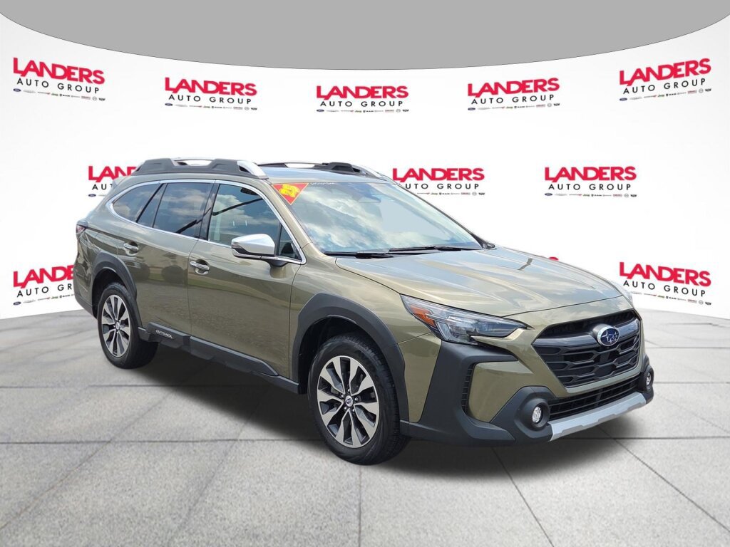 Used 2025 Subaru Outback Touring XT AWD/4WD image 1