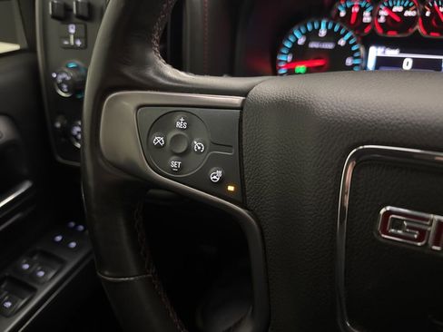 Used 2017 GMC Sierra 1500 SLT image 34