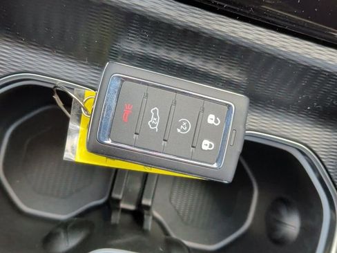 New 2025 Jeep Grand Cherokee L Altitude image 54