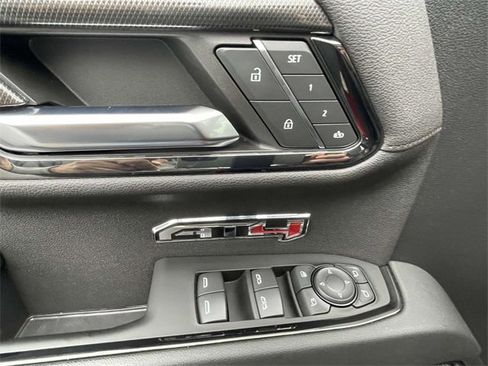 Certified 2024 GMC Sierra 1500 AT4 w/ Technology Package image 15