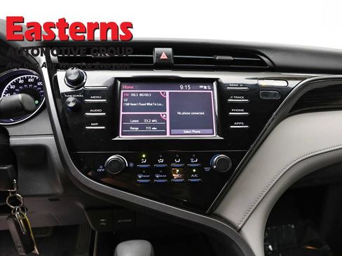 Used 2019 Toyota Camry LE FWD image 11