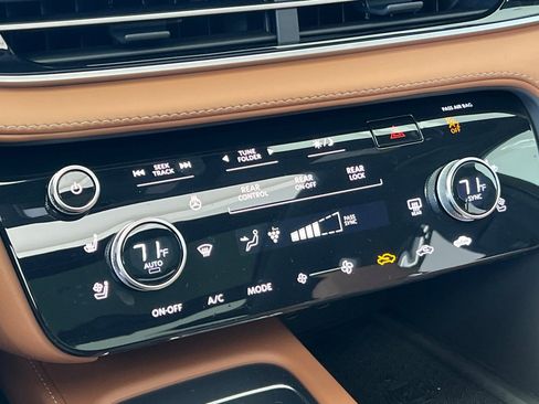 New 2026 INFINITI QX60 Autograph w/ Autograph Tech Package image 23