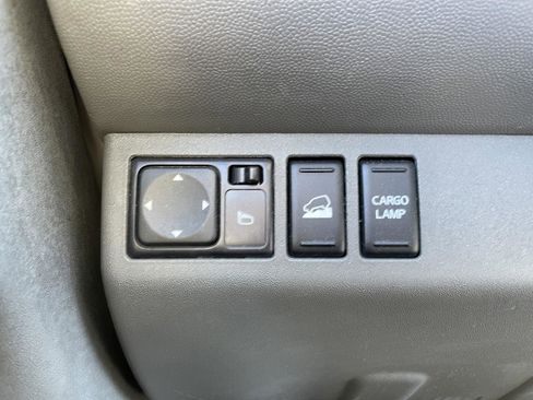 Used 2017 Nissan Frontier SV w/ SV Value Truck Package image 27