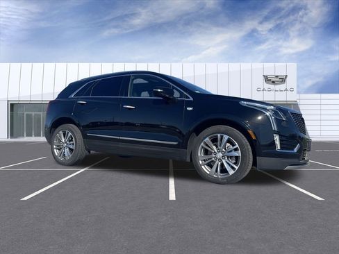 Certified 2025 Cadillac XT5 Premium Luxury image 1