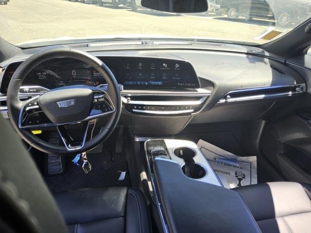 Used 2024 Cadillac Lyriq Tech RWD image 5
