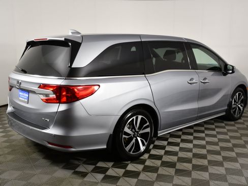 Used 2019 Honda Odyssey Elite image 6
