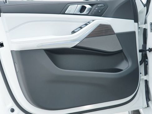 New 2027 BMW X7 xDrive40i AWD/4WD image 8