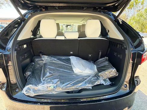 New 2026 MAZDA CX-90 Plug-In Hybrid w/ Premium Plus image 12